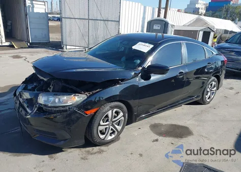 2017 Honda Civic Lx z USA, uszkodzony, nr VIN 2HGFC2F52HH527692
